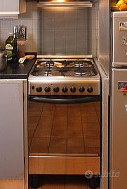 Macchina del GAS - INDESIT