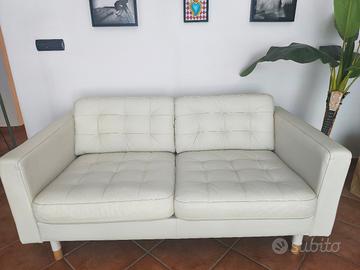 divano pelle due posti