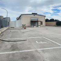 Capannone Foggia SS 673 con piazzale 380mq