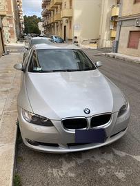bmw 320i coupe