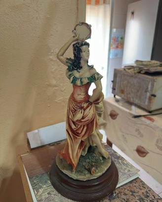 Statua