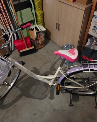 Bicicletta Violetta da bambina