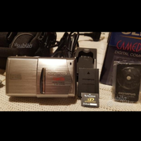 Fotocamera digitale compatta OLYMPUS