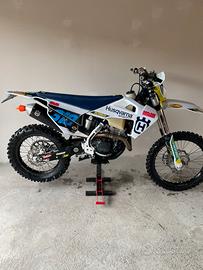 Husqvarna FE 250 (30H)