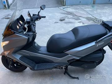 KYMCO XTOWN 300i ABS del 2019