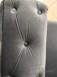 Divano due posti nuovissimo