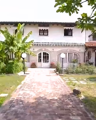 Villa 720 m² con 7 suite e seconda villa, Caorle