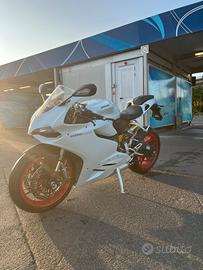 Ducati panigale 899