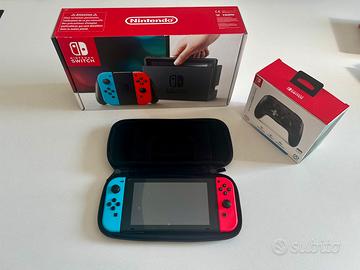 Nintendo Switch + controller + custodia