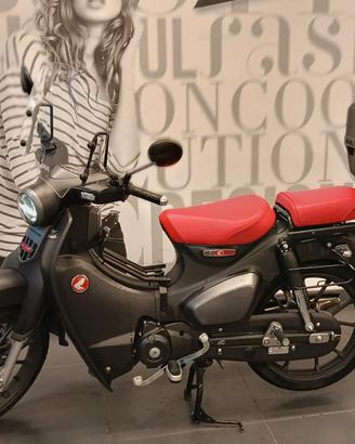 Honda Super Cub 125 ABS E5