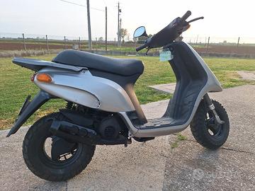 piaggio thypoon 