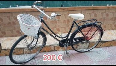 Bicicletta da donna d'epoca