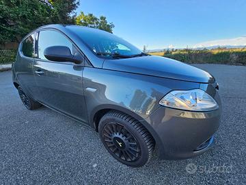 ypsilon GPL adatto NEOPATENTATI
