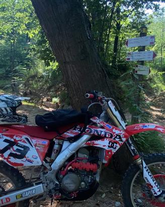 Moto cross 250cc 4 tempi