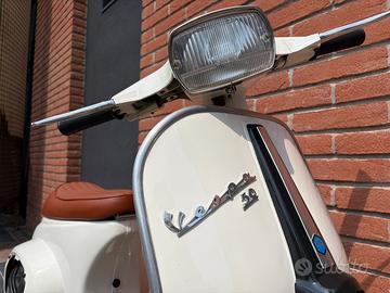 Vespa 50 Special