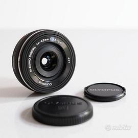 Olympus M.Zuiko Digital ED 14-42 mm F3.5-5.6 Nero