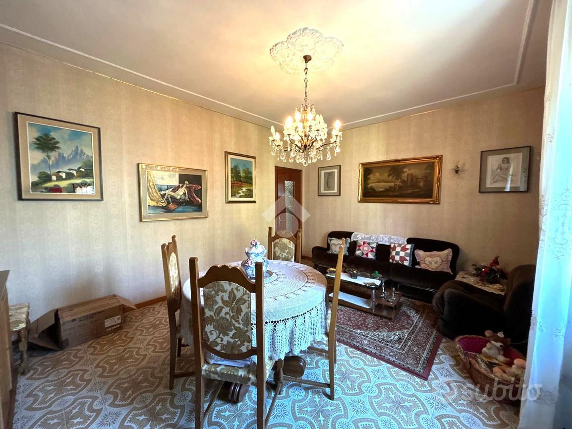 4 LOCALI A PIAN CAMUNO - Vista 4