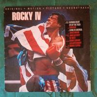 Dischi in vinile 33 giri Queen e Rocky 4.