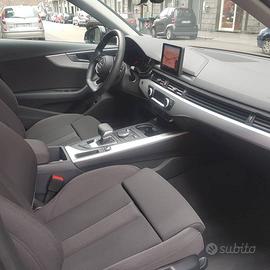 Audi A4 Avant S line