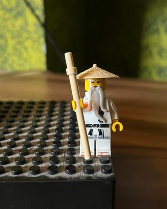 Lego Ninjago Maestro Wu mini figure