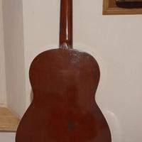 Chitarra acustica