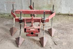 Coltivatore / Sarchiatore per trattore - Usato