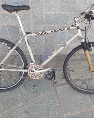 Mountain bike 