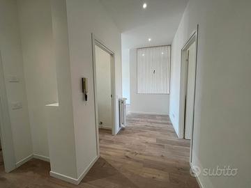 Ampio trilocale ristrutturato a nuovo