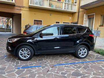 FORD Kuga 2ª serie 150 TDCI 120cv ottobre/2018