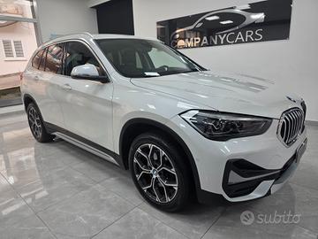 Bmw X1 sDrive18d xLine auto. Tetto full