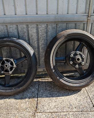 pezzi ricambio Yamaha R1 2002