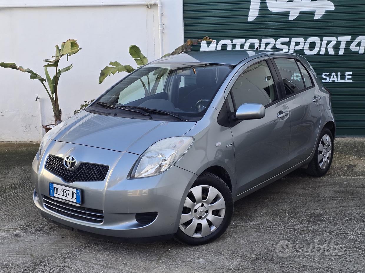 TOYOTA Yaris 2ª serie