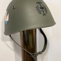 Elmetto Aereonautica Militare fregiato