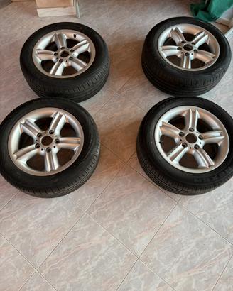 cerchi 16 pollici originali BMW gomme quasi nuove