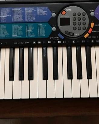 Tastiera Yamaha + borsa e accessori