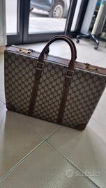 valigetta rigida 24 ore