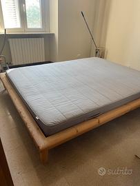 Letto matrimoniale Ikea Hagali + materasso