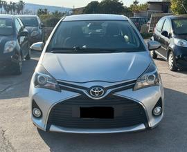 Toyota Yaris 1.0 5 porte Lounge