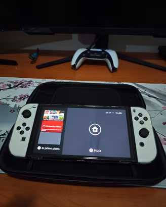 Nintendo Switch OLED 256GB + Accessori