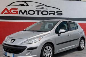 Peugeot 207 1.4 8V 75CV 5p. ONE Line