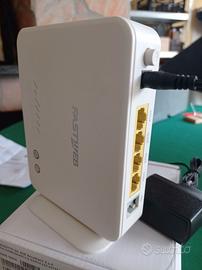 Router Wireless ADB DA2200