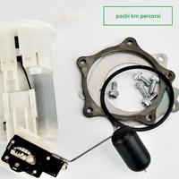 Suzuki GSX-8S 23 24 pompa benzina interna