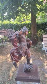 statuetta antica in legno