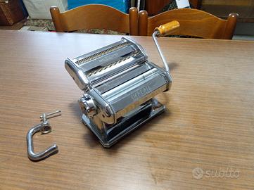 macchina per fare la pasta Imperia  tipo lusso sp1