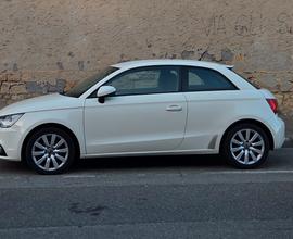 Audi a1 - 2011