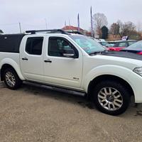 Nissan Navara 3.0 dCi V6 231CV "LE"