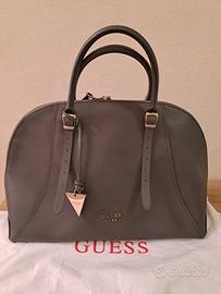 Borsa Guess Luxe grigia 