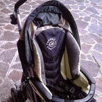 Passeggino Peg Perego con copertina parapioggia