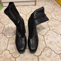 Stivaletto stradivarius