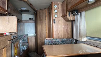 Camper Ford Transit Arca